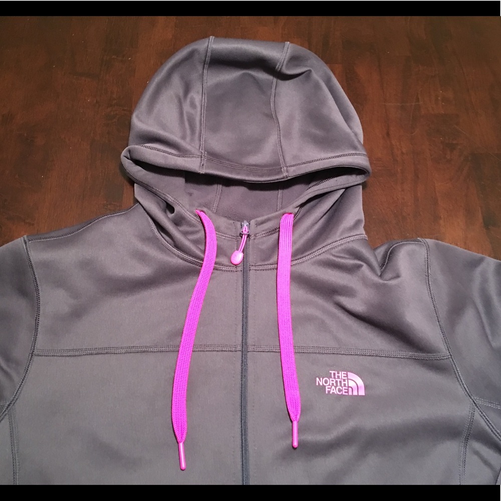 Woman’s North Face Zip up Hoodie. Xxl.